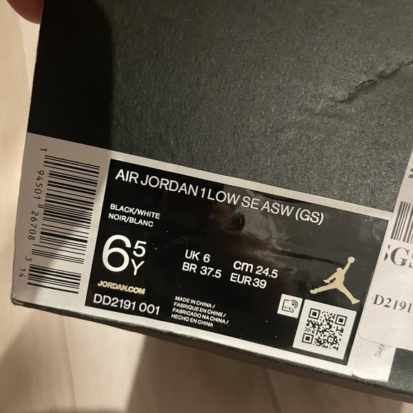 Air Jordan - Black Youth - 1 Low Se ASW (GS) - Uk 6 / cm 24.5/ 6.5Y - Picture 2 of 6